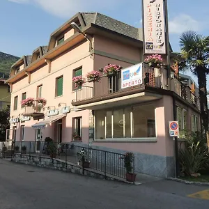Отель Lario, Джера-Ларио