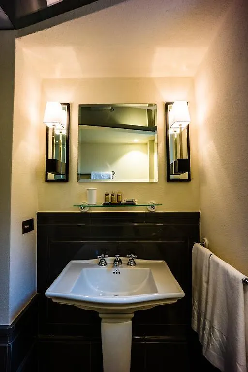 Relais Di Villa Adinolfi Annone di Brianza Italy